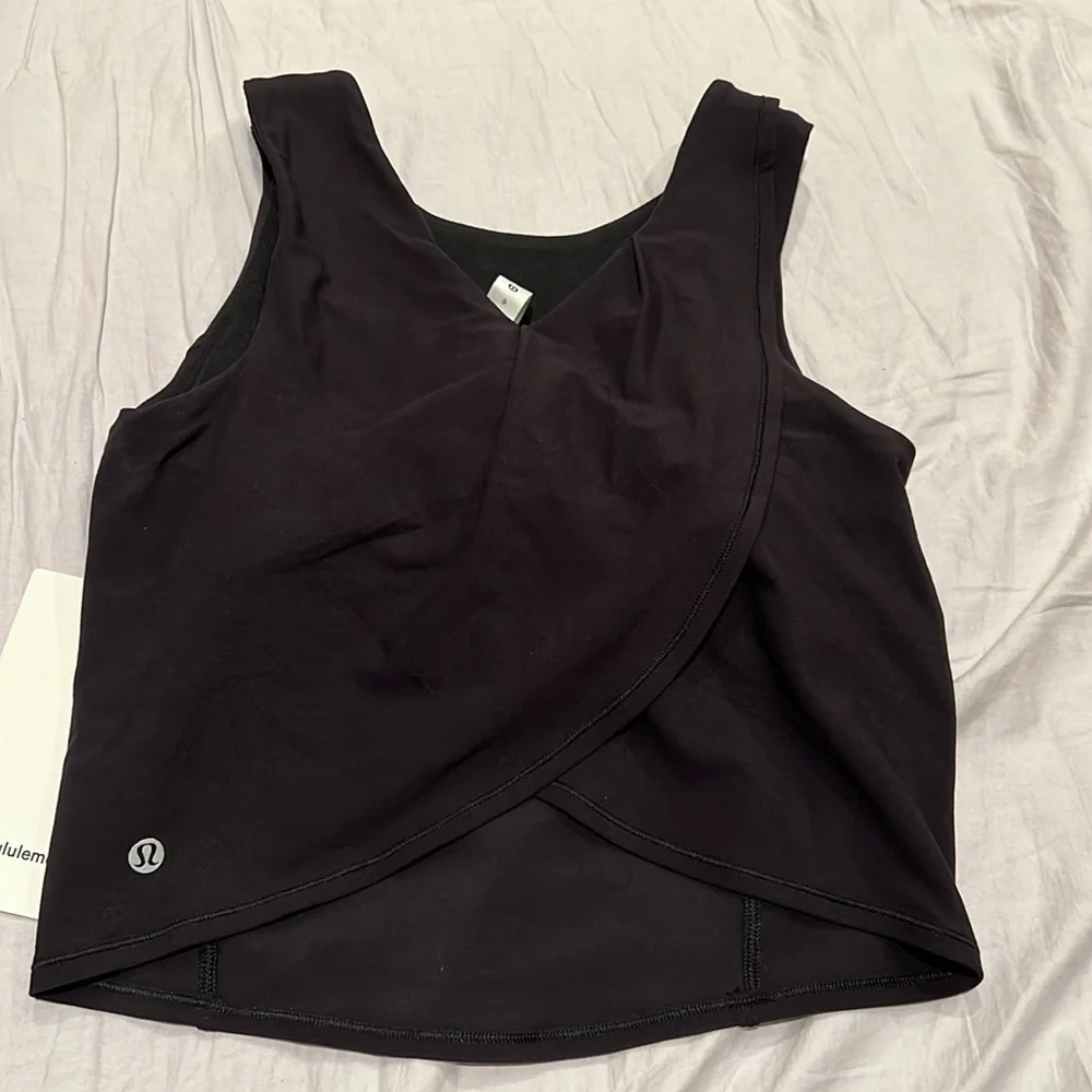 Lululemon Tank - Picture 5 of 9